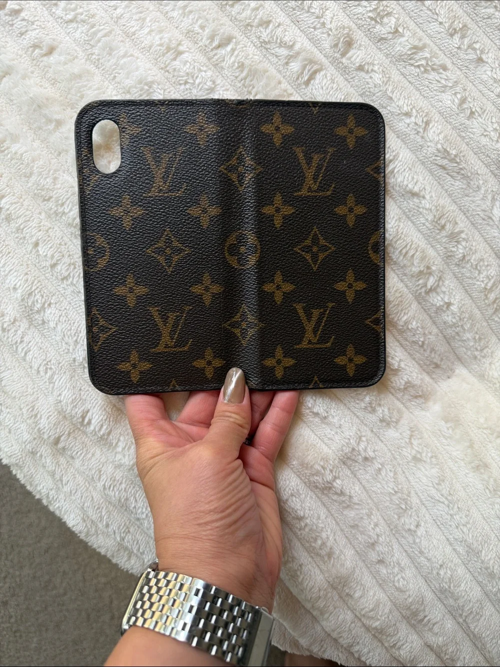 Louis Vuitton iconic louis